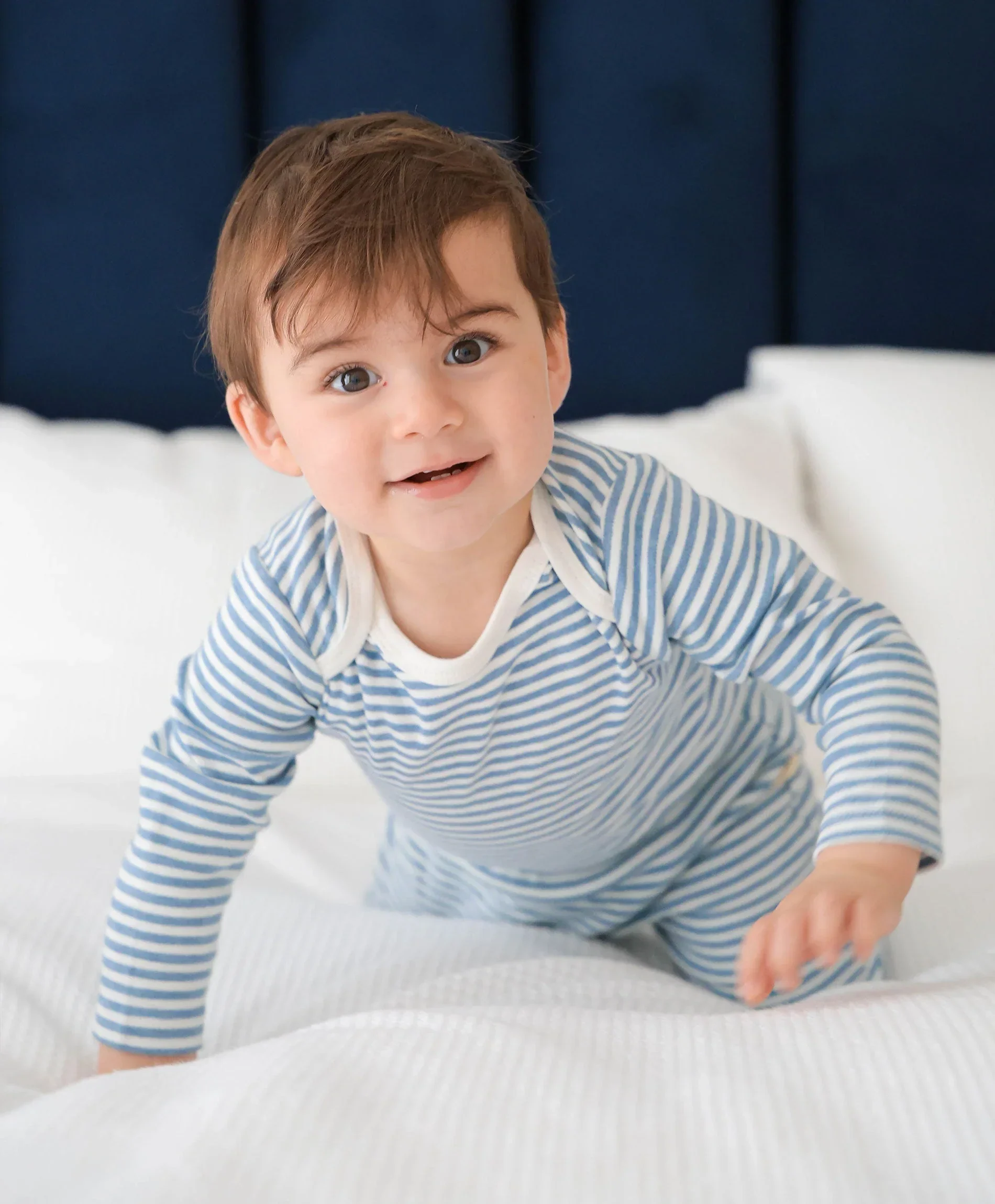 Organic Cotton Long Sleeve Bodysuit - Blue Stripes - Image 3