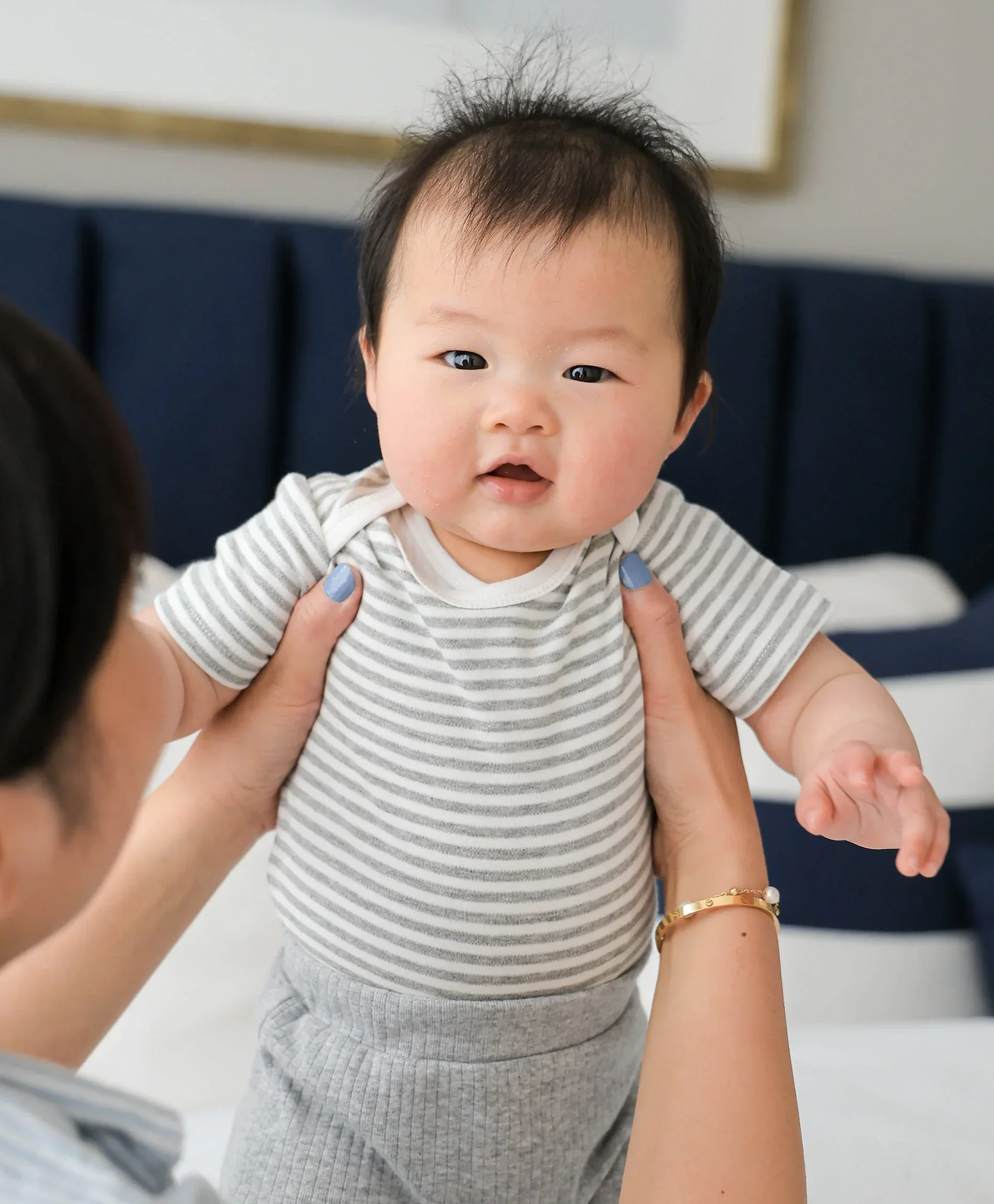 Organic Cotton Short Sleeve Bodysuit - Grey Stripes - Image 3
