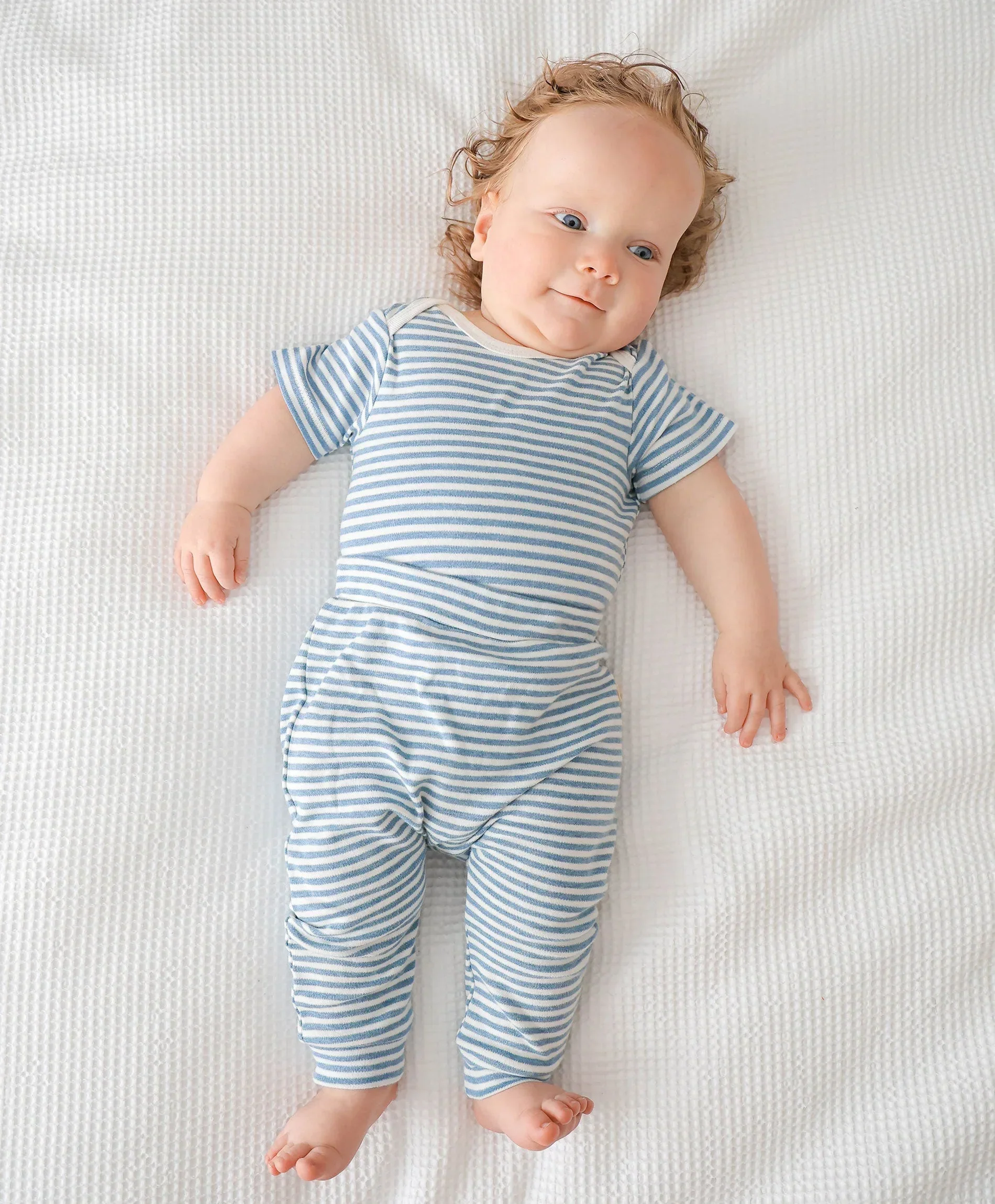 Organic Cotton Short Sleeve Bodysuit - Blue Stripes - Image 3