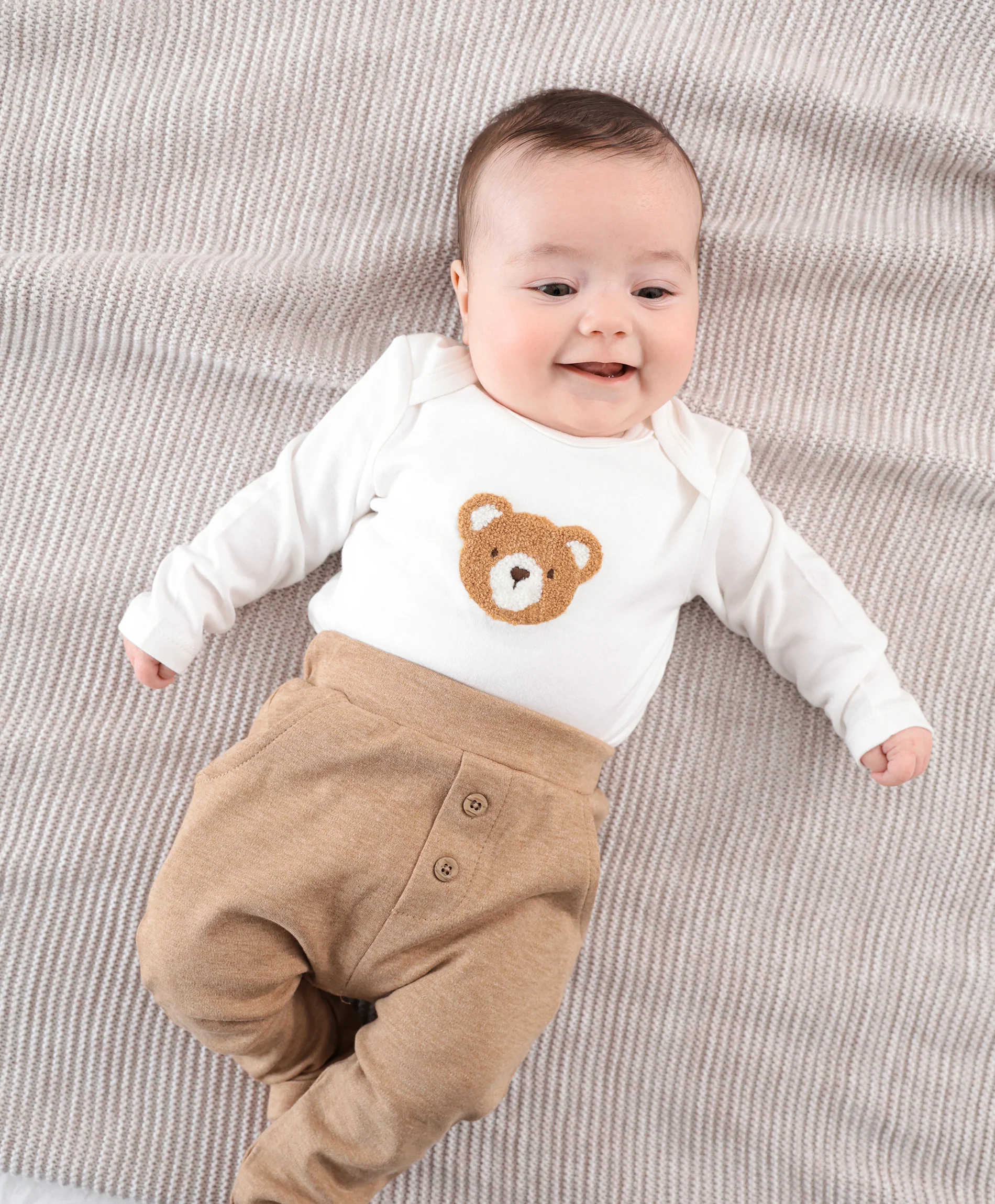 Organic Cotton Long Sleeve Bodysuit - Chenille Bear - Image 4