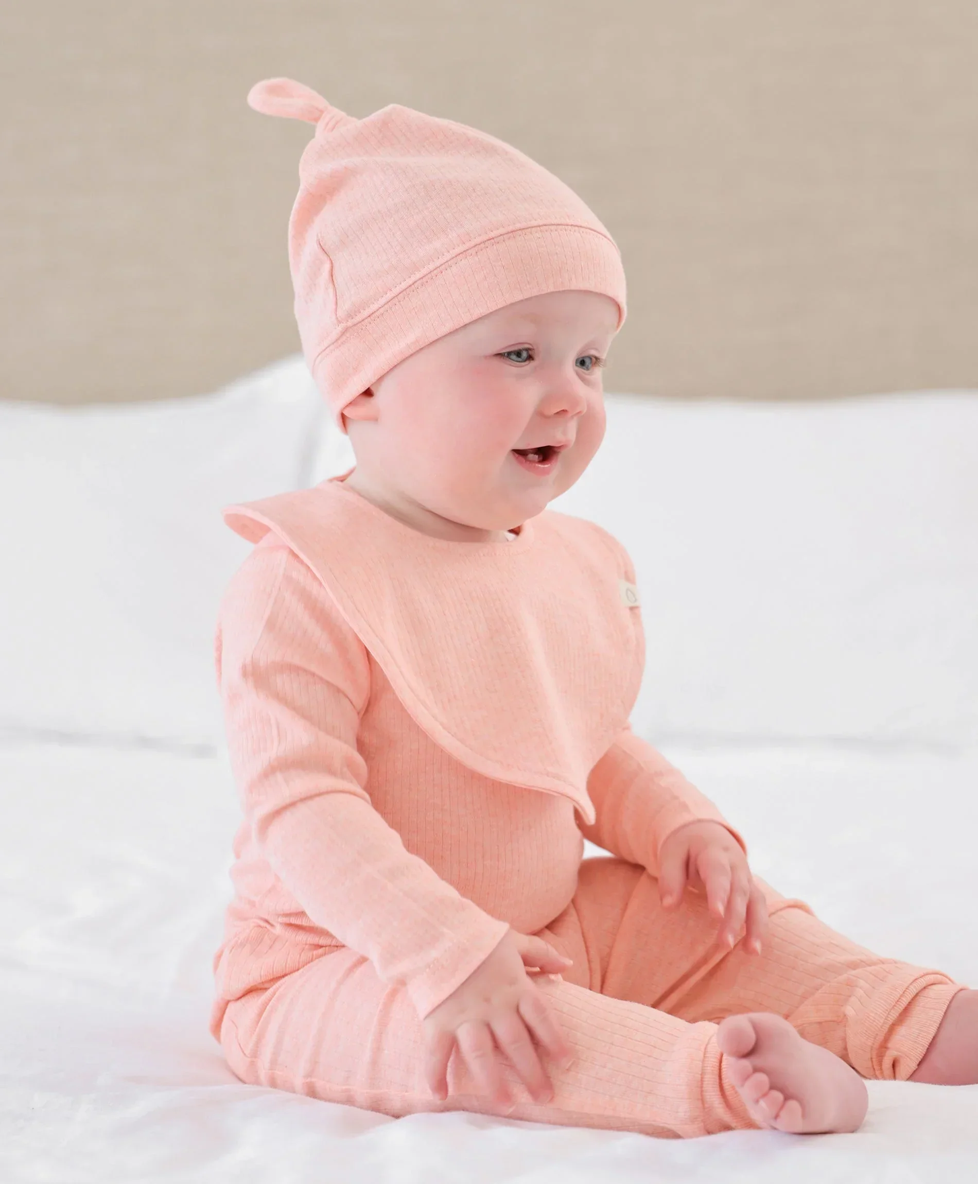 Organic Cotton Triangle Bib - Heather Pink - Image 6